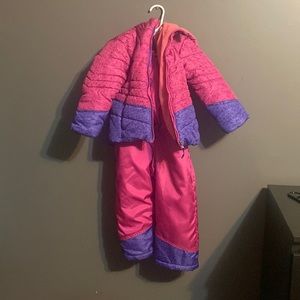 Toddler snow pants and coat. Size 3T